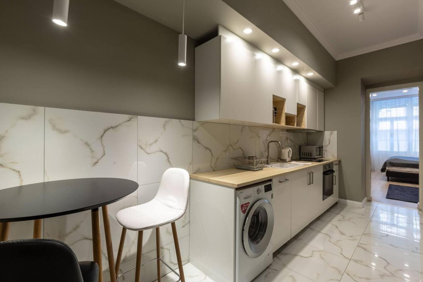 Luxurious Studio Located In The Heart Of Budapeszt Zewnętrze zdjęcie